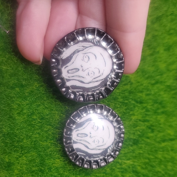 Van Gogh Bottlecap Vintage Earrings E1005 - Picture 1 of 3